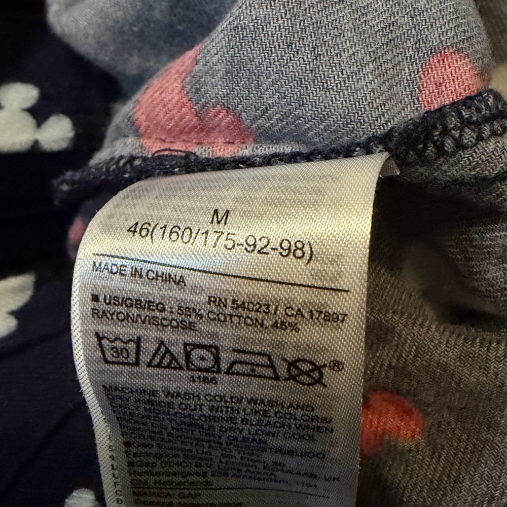 WomensGAP Navy Jogger Pajama Pants with Red & White Mickey Heads Size Medium - Picture 8 of 10